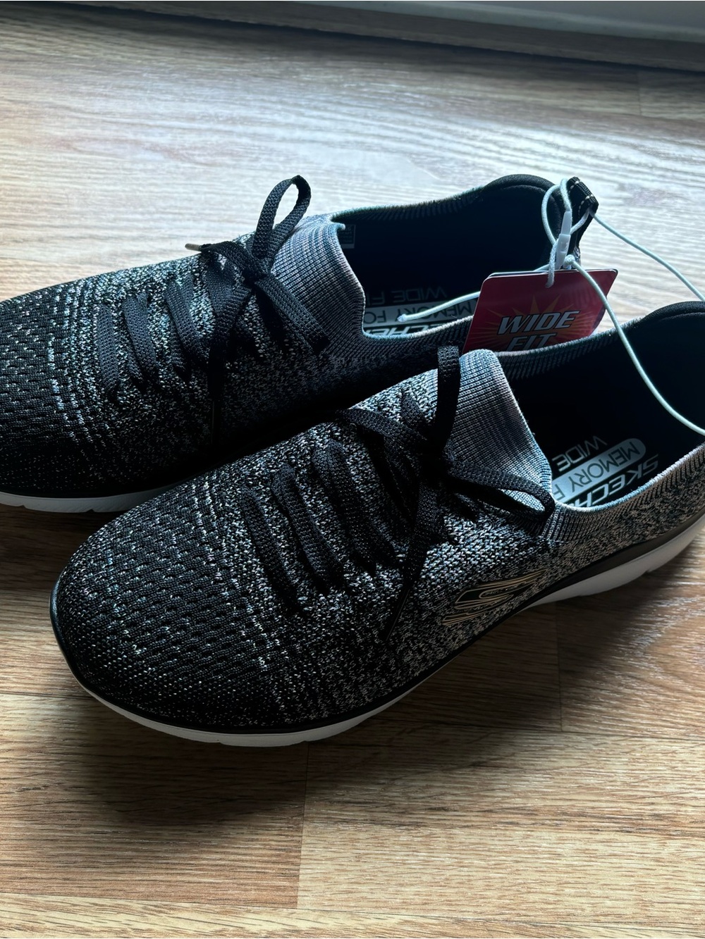 Skechers Women’s Black & Gray Knit Athletic Slip-On Sneakers -7.5 Wide Fit